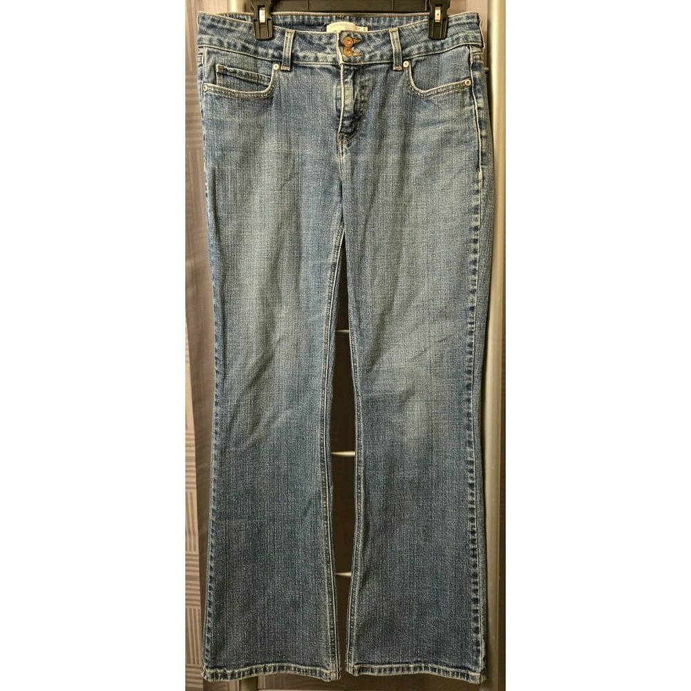 Levi's 526 Slender Boot Cut Jeans Womens 12 Med Wash Denim Pockets Stretch 32x31